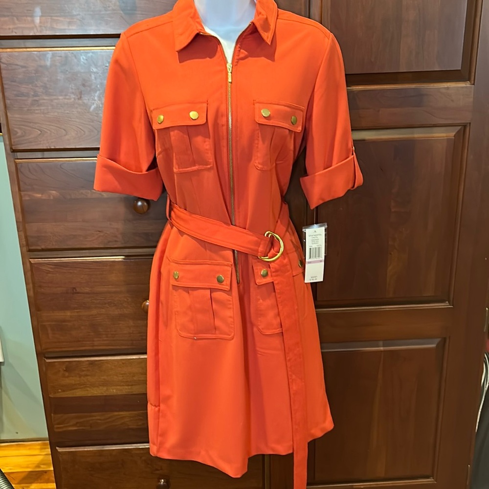 NWT Coral/orange blazer dress with belt. Gold zipper and buttons. Size 6P